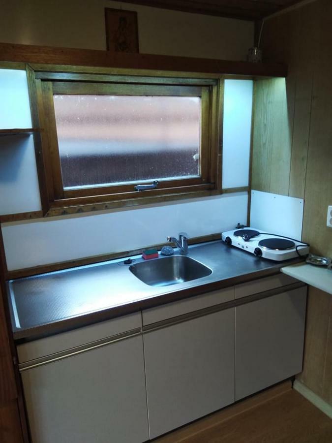 Two Rooms Rustic House - Self Check-In 부쿠레슈티 외부 사진